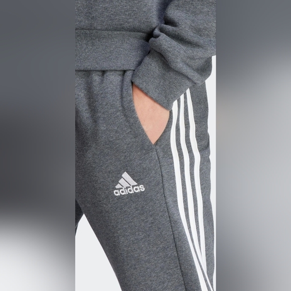 Adidas Grey Essentials 3 Stripe Jogger Mens Size 2XL - Picture 2 of 12